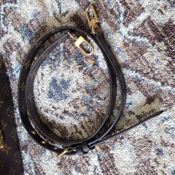 Louis Vuitton monogram pochette metis - Picture 5 of 16